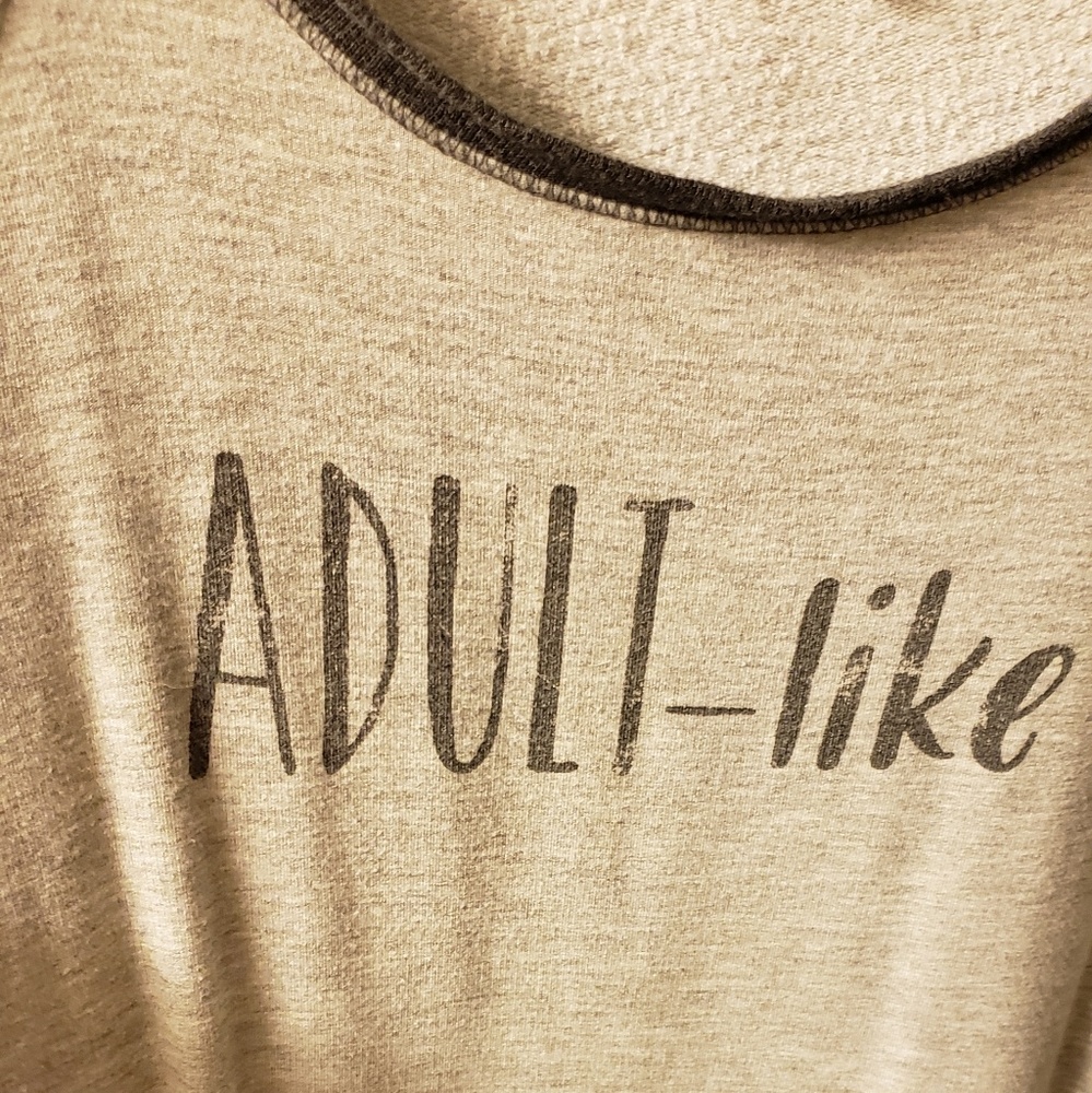 Maurices Adult-like sweat shirt